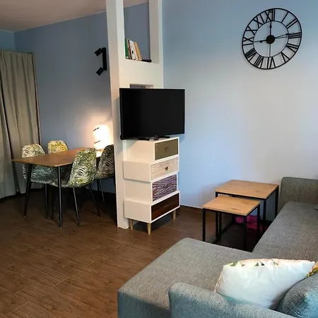 Cozy B6 Apartament